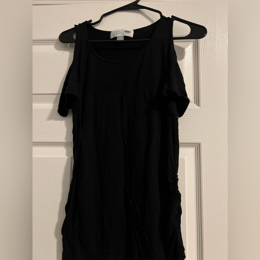 Women’s Old Navy maternity cold shoulder top
